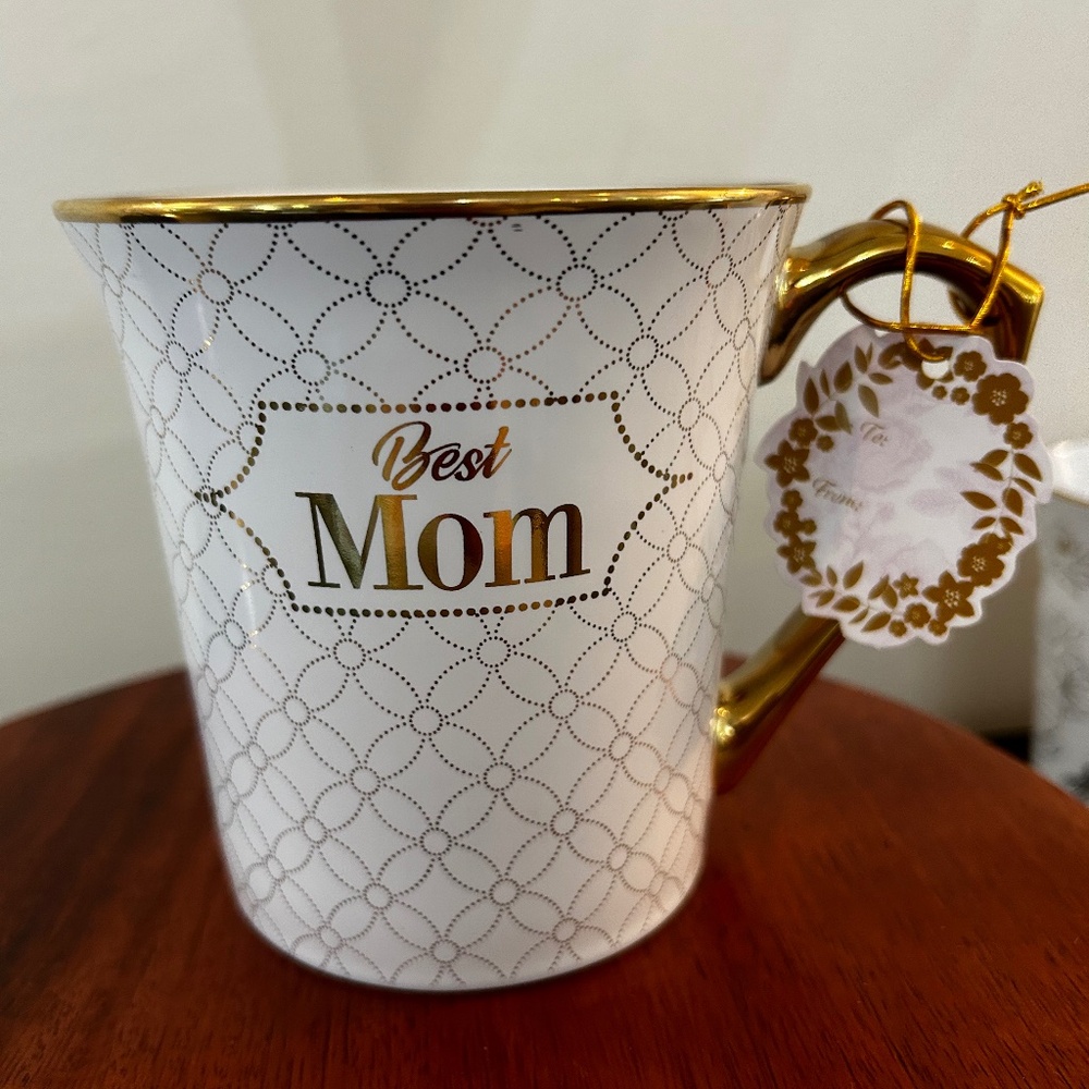10 Strawberry Street “ Best Mom “  Mug | Gold Floral Ceramic Gift Cup 16oz